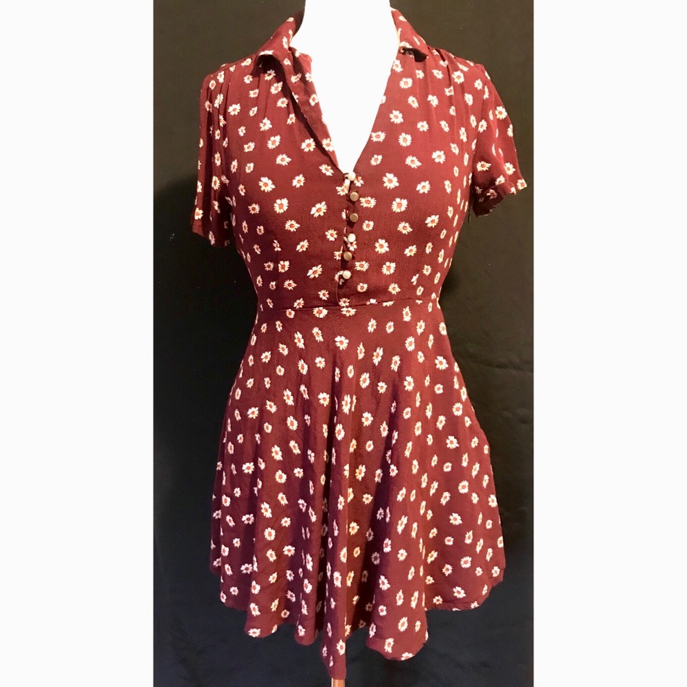 3/$20 Forever 21 ditsy dress M